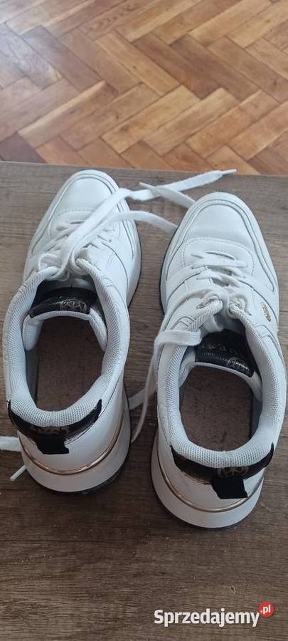 Adidasy GUESS KADDY Obuwie sportowe Łódź
