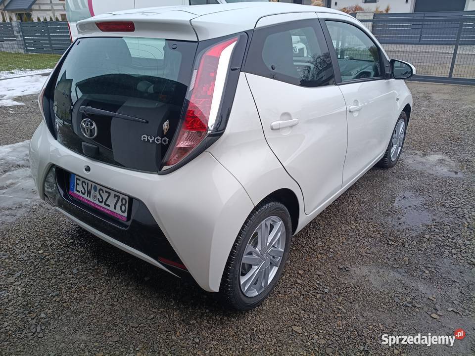 Toyota Aygo II 10 benzyna
