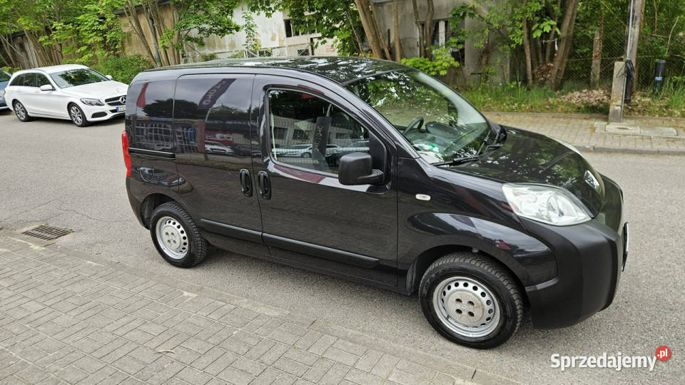 Peugeot Bipper BezwypadkowyUdokprzebiegStan BD Samochody dostawcze sprzedam