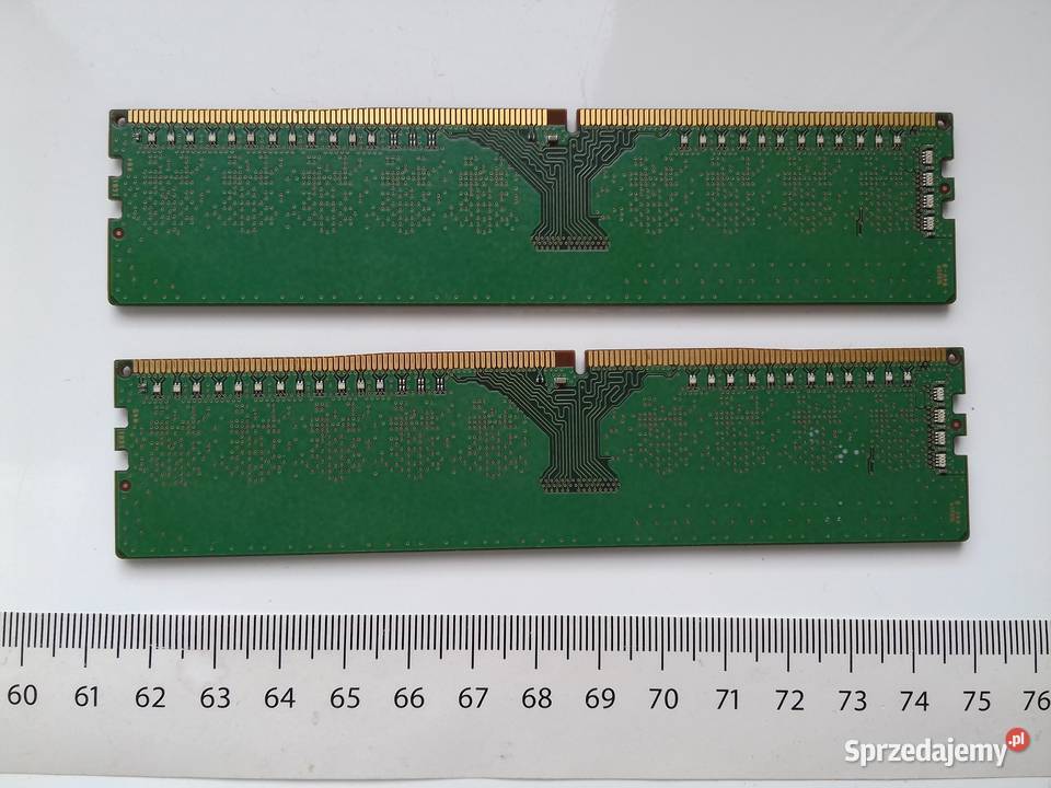 2x Samsung DDR4 2x4GB8GB niesprawny 2133MHz CL15 Pamięci