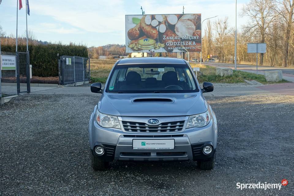 Subaru Forester 20D 147 4x4 AWD Klima KSerwisowa podgrzewane fotele sprzedam