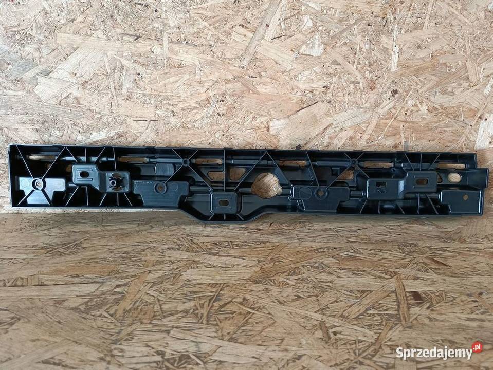 BMW F90 G30 G31 ŚLIZG LISTWY PROGOWEJ LEWY osobowe Pozostałe wielkopolskie Pleszew