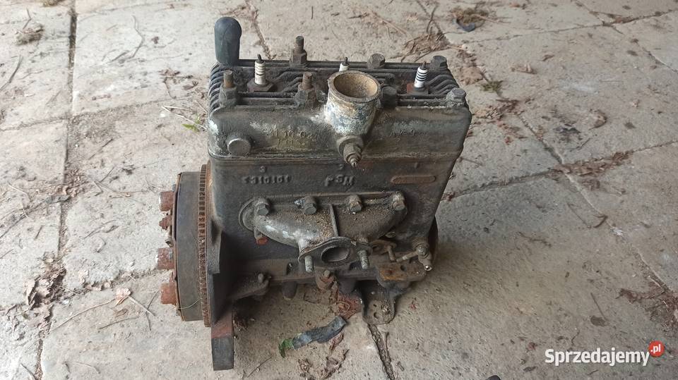 Syrena 105 Silnik 104 skrzynia różne części Blok silnika Rzeszów sprzedam