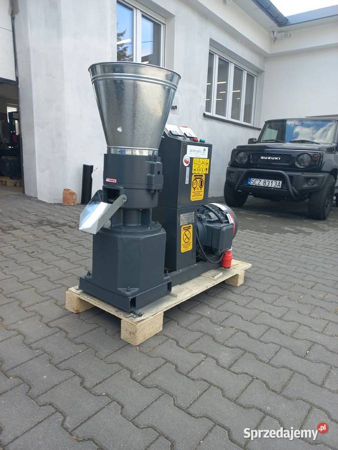 PRODUKCJA PELLETU Z SŁOMY I SIANA 11KW Zrębice