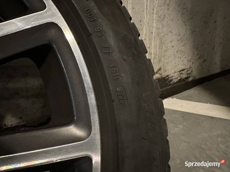 BMWMercedes 5x112 75Jx18 ET42 Pirelli Sottozero3 Jarosław