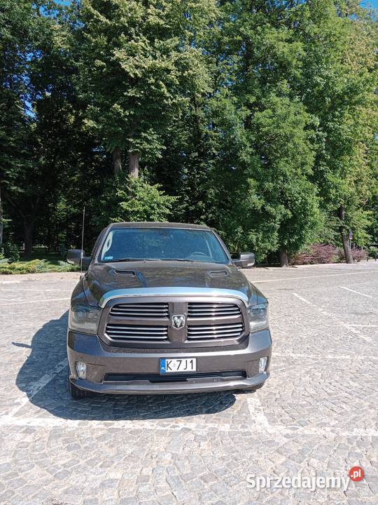 SPRZEDAM DOGE RAM 1500 2014 57HEMI blokada skrzyni biegów Nowy Sącz