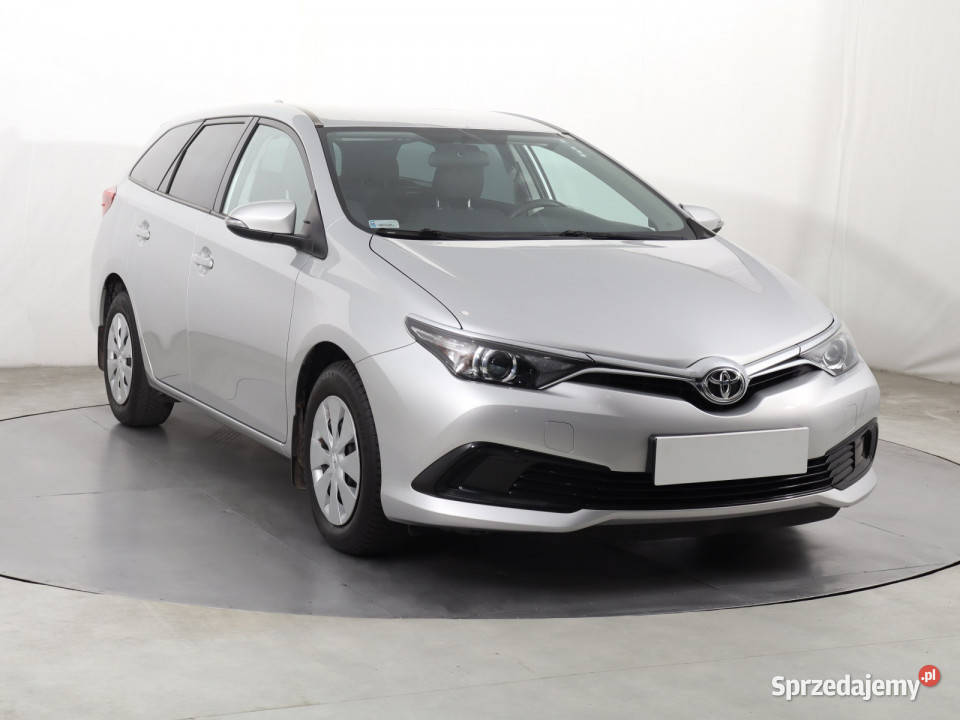 Toyota Auris 16 Valvematic Rok produkcji 2017 śląskie Katowice
