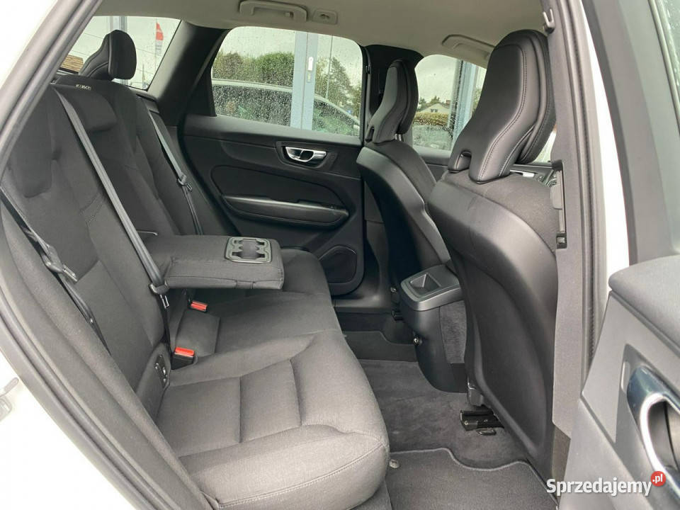 Volvo XC 60 FULL LED nawigacja vitrual cockpit 54000km Żory