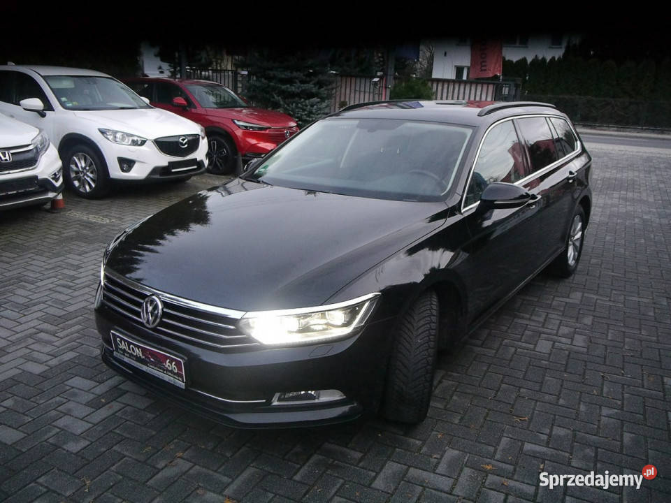 Volkswagen Passat Stan b Ledy Navi Kamera czarny śląskie Częstochowa
