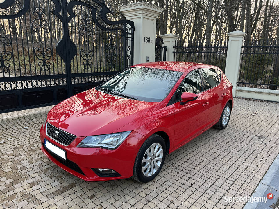 Seat Leon III 16 TDI 105 Hatchback 5D Czerwony Rok produkcji 2013 Nowa Słupia