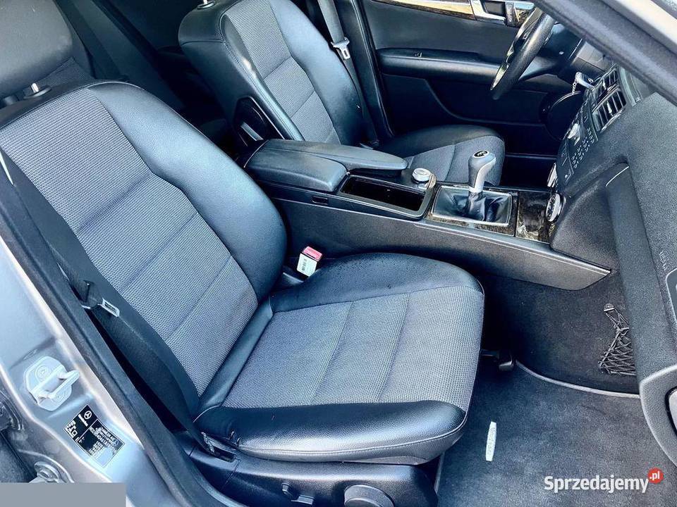 Mercedes Klasa C 18 benzyna 156 2009r Możliwy Radom