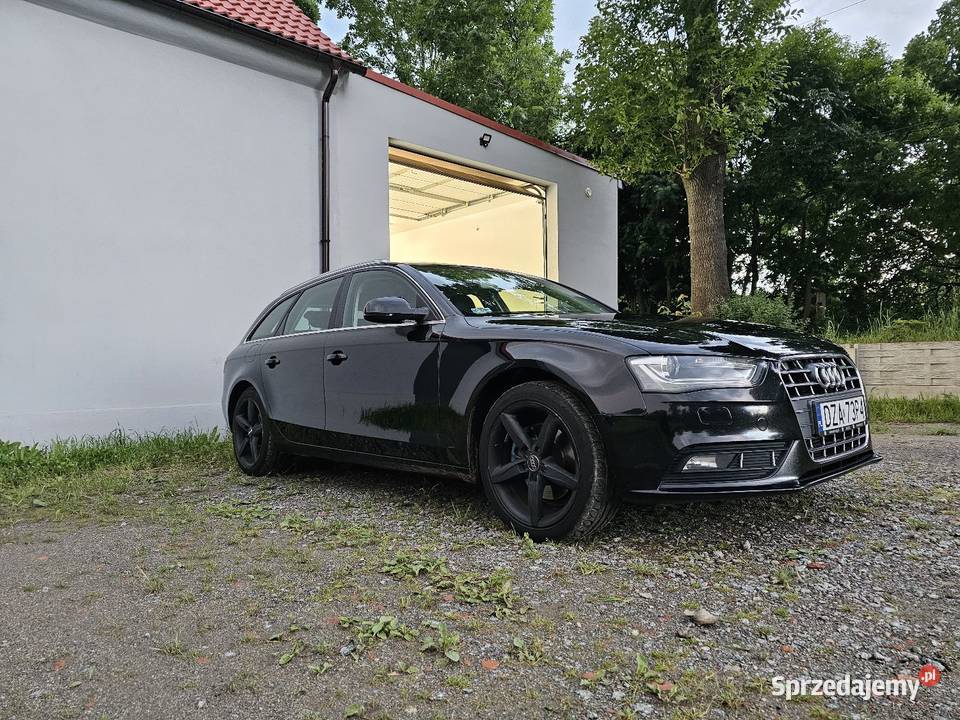 Audi a4b8 20tdi 2012r Rok produkcji 2012 Ząbkowice Śląskie