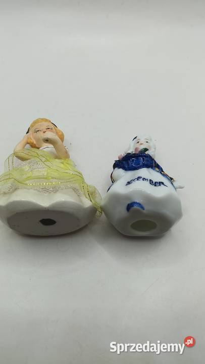 Dwie figurki dziewczynek miesiące lubelskie