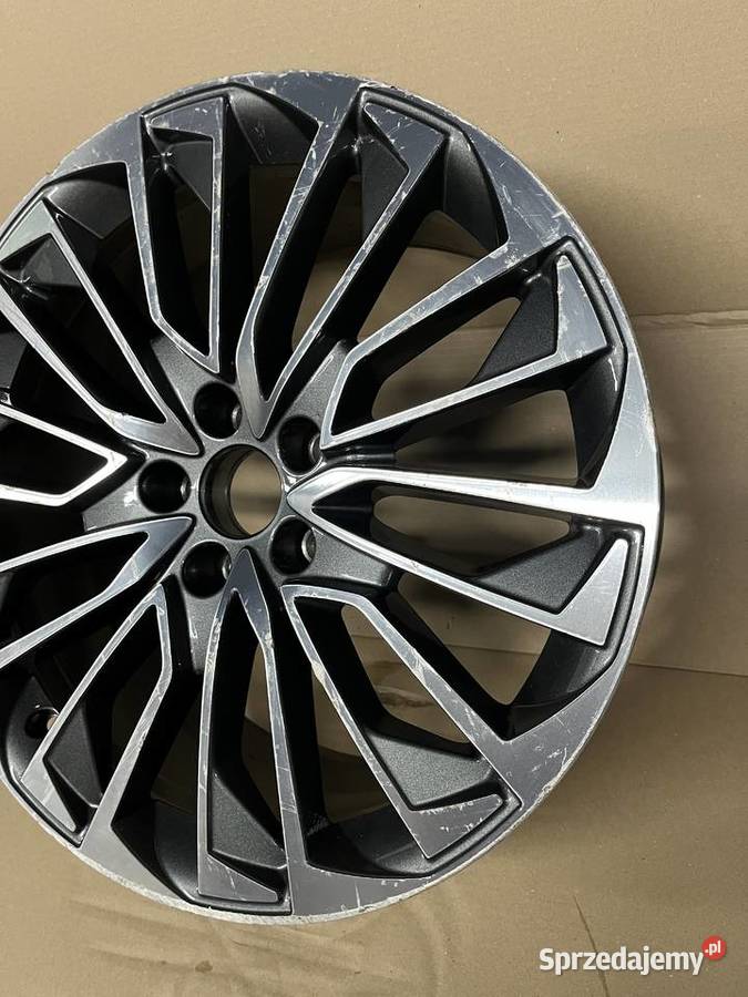 Felga pojedyncza Audi A6 S6 4K C8 4K0601025BD Gostyń