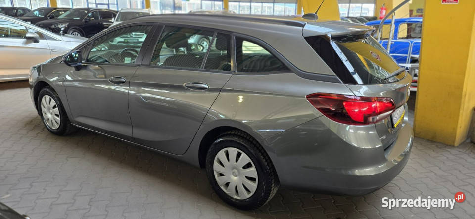 Opel Astra 20192020 OPIS W podanej roczna 4/5 Motoryzacja śląskie Mysłowice
