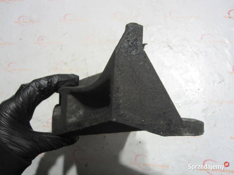 ŁAPA PODPORA SKRZYNI BIEGÓW CC117M125AB FORD