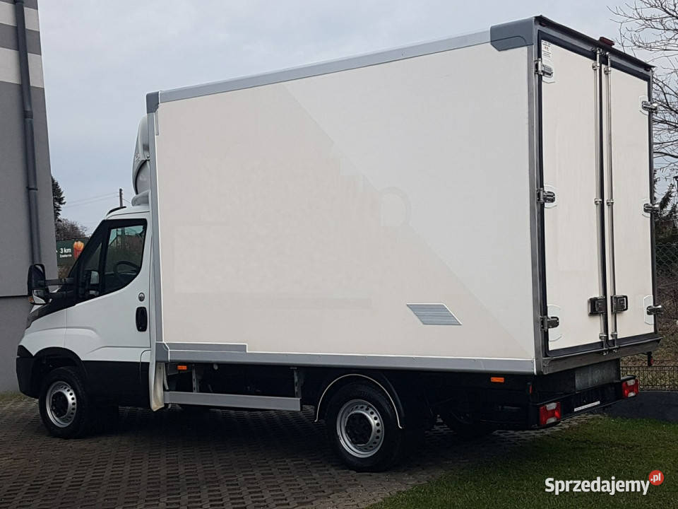 Iveco Daily 6EP CHŁODNIA MROŹNIA IZOTERMA zarejestrowany w Polsce Poręba sprzedam