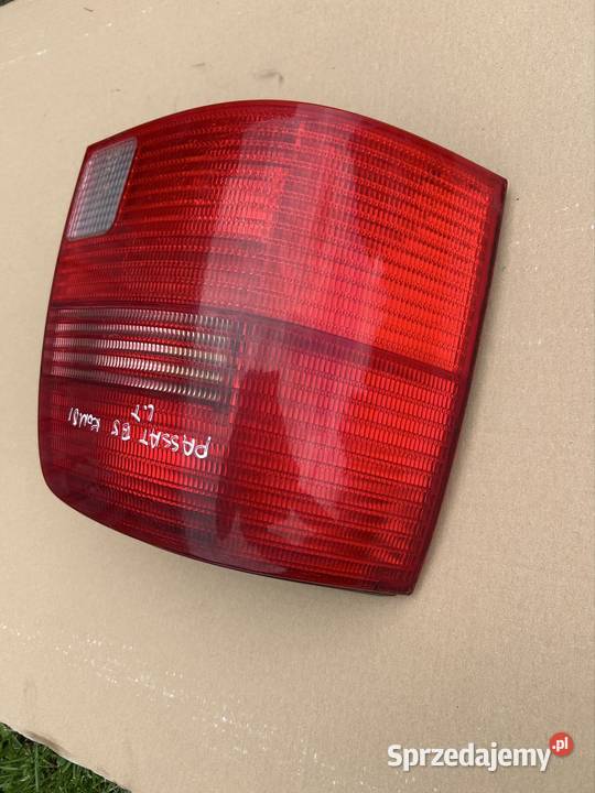 Lampa lewy tył Passat b5 kombi 3b9945111 lewe Bydgoszcz