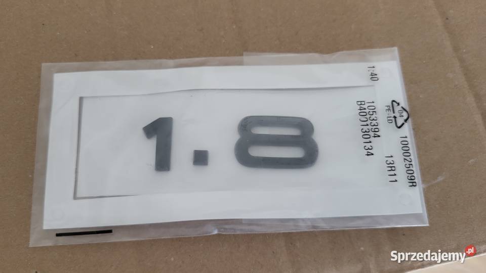 NOWE czarne klejane logo 18 emblemat znaczek Zamość