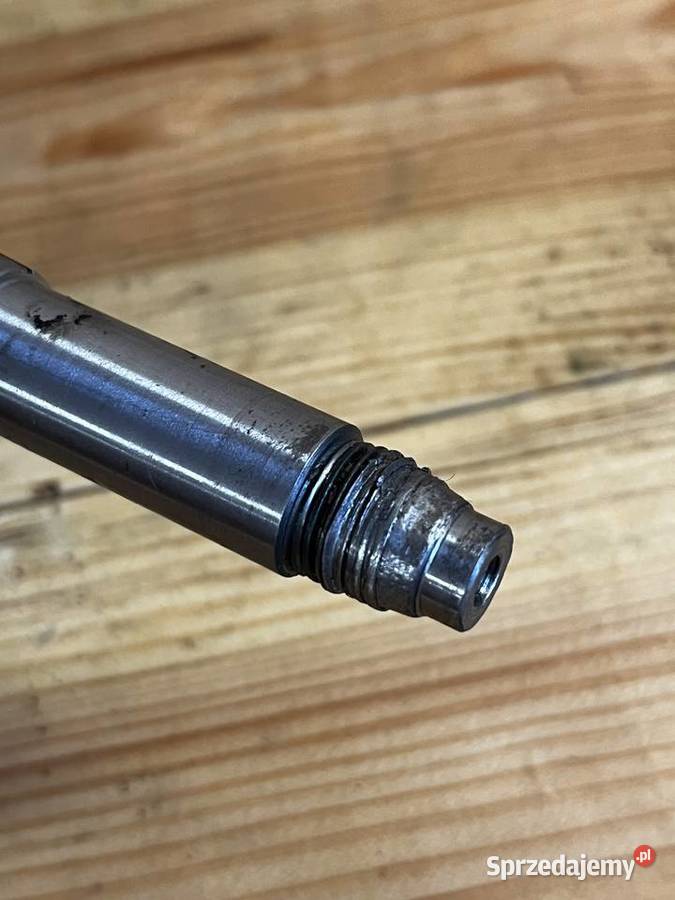 Wał korbowy ETZ 250 251 MZA uszkodzony gwint Jadachy