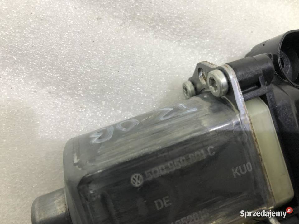 SILNICZEK SZYBY LEWY 5Q0959801C VW TOURAN III osobowe