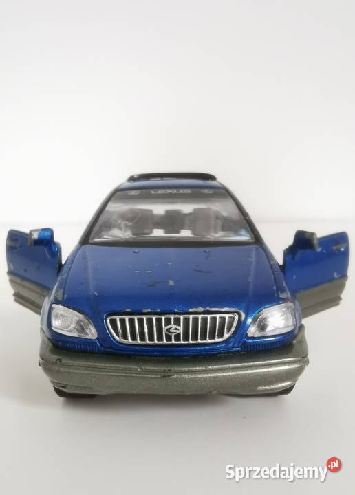 Tins Toys Autko Model Lexus RX300 skala 138 Kolekcje