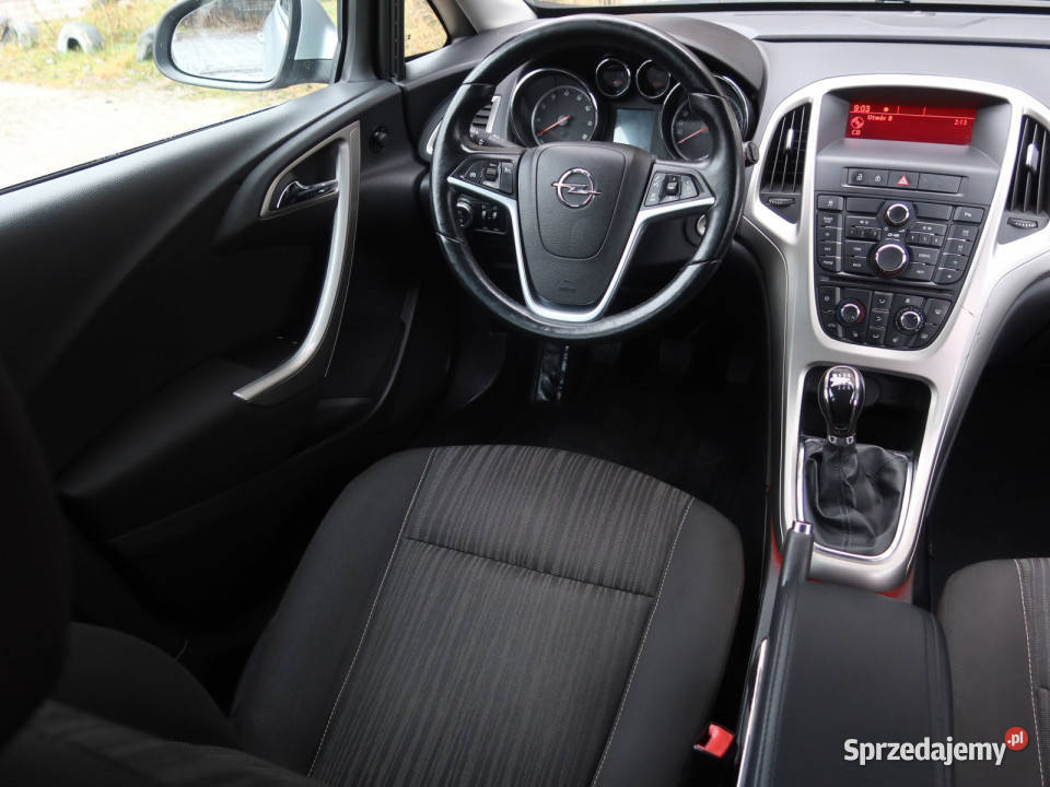 Opel Astra 14 T relingi dachowe Katowice sprzedam