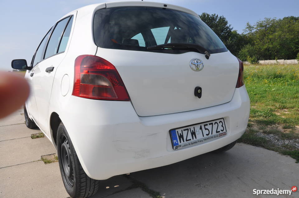 Toyota Yaris 2007 Biały Zarejestrowany w Polsce Lublin sprzedam