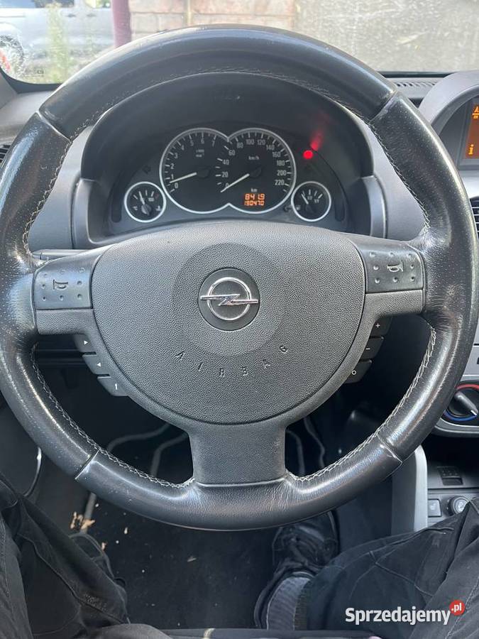 Opel Tigra II 14 opolskie Łosiów