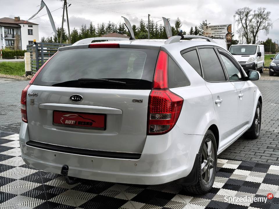 Kia Ceed Zarejestrowana Sprawna Stan komputer pokładowy Zarszyn