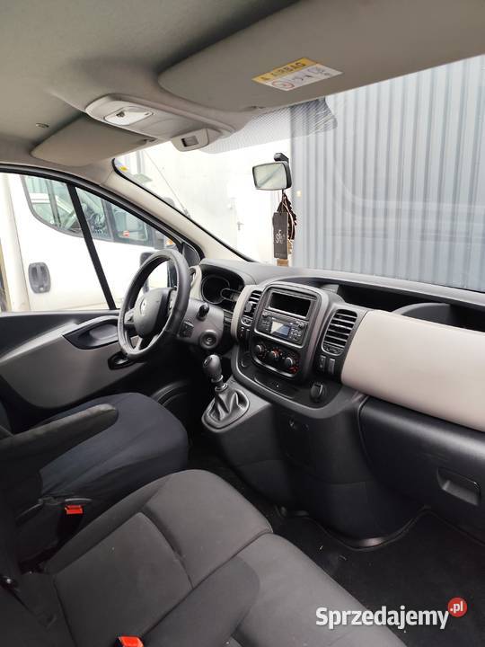OKAZJA RENAULT TRAFIC 9 OSOBOWY Grójec