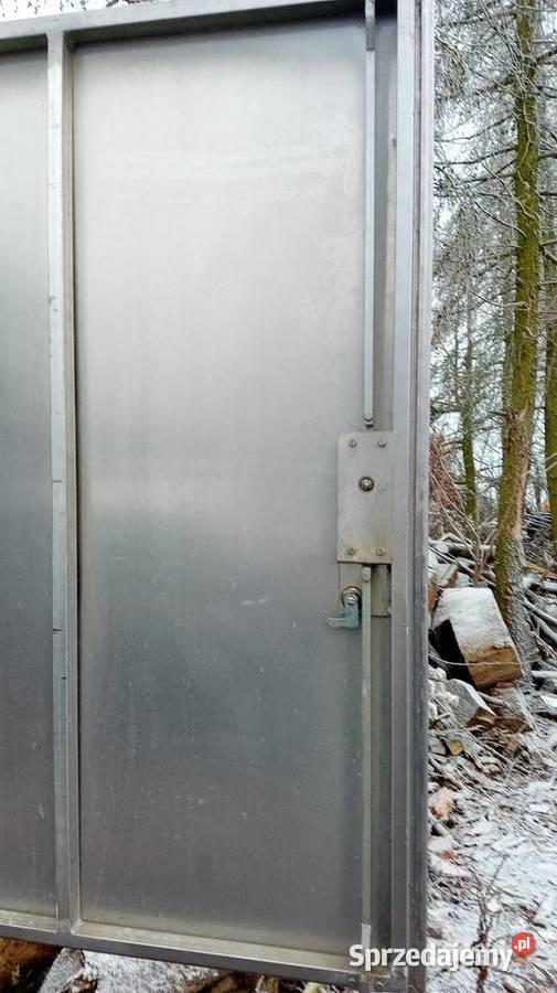 Solidny bagaznik plecak autobus