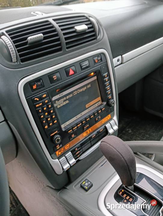 Sprzedam Porsche Cayenne poj silnika 4 5 benzyna Pobiedziska