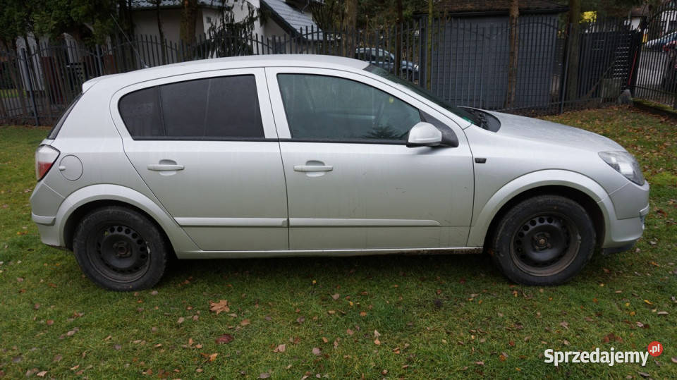 Opel Astra zarejestrowany ubezpieczony Gwarancja elektryczne lusterka lubuskie Zielona Góra