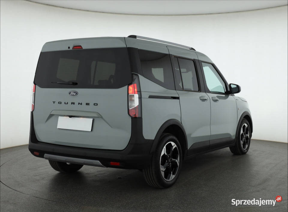 Ford Tourneo Courier 10 EcoBoost 4/5 mazowieckie Piaseczno sprzedam