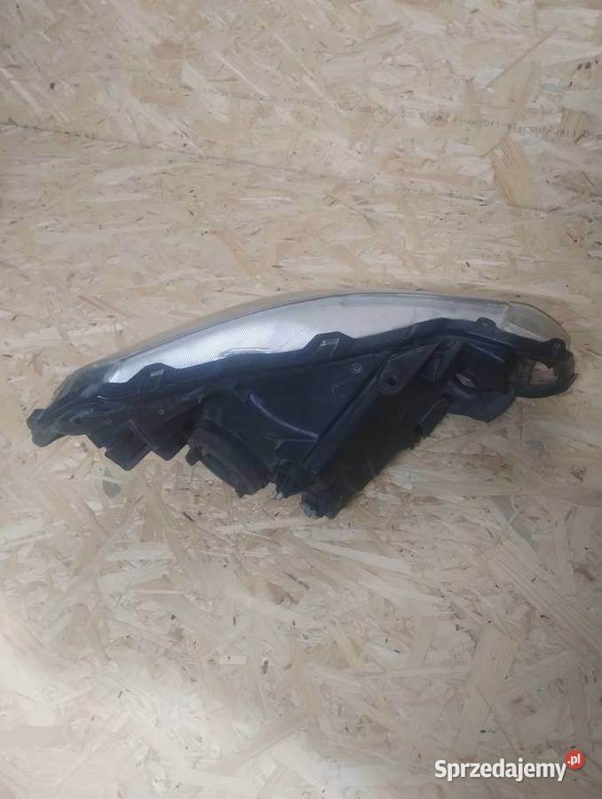 Lampy przód Suzuki SX4 oryginał Jodłownik
