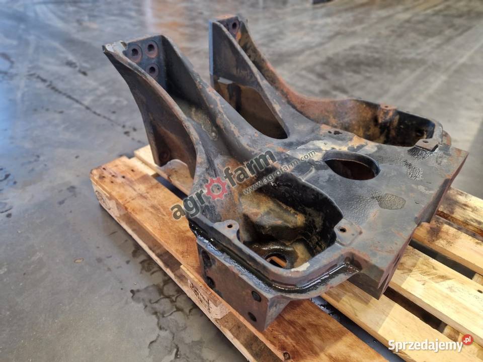 Przedni wspornik Case MX 180 200 220 240 270 Byków