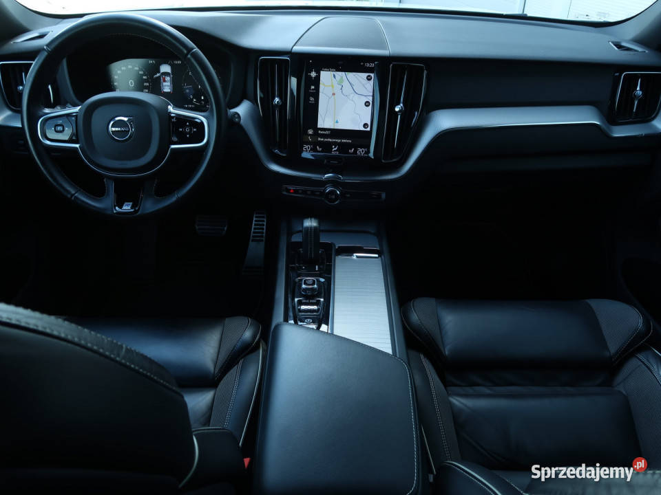 Volvo XC60 B4 AWD światła do jazdy dziennej Piaseczno