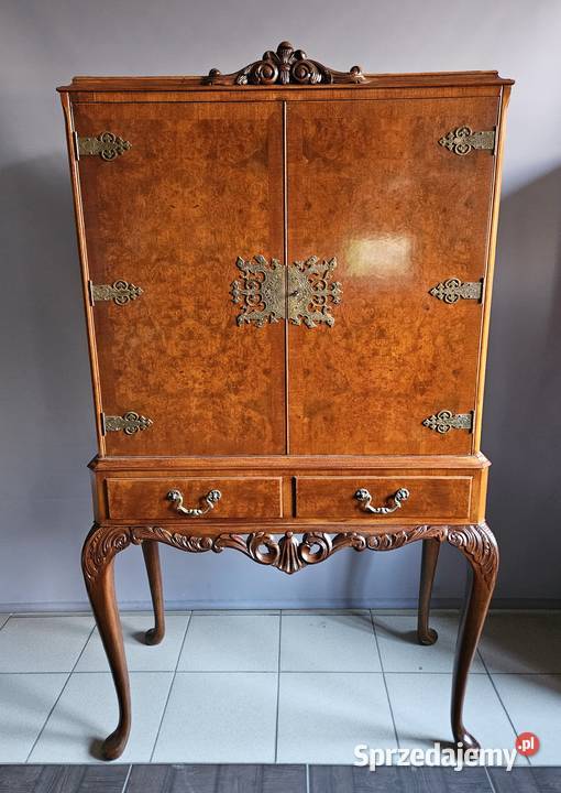 Barek w stylu chippendale Szczecin