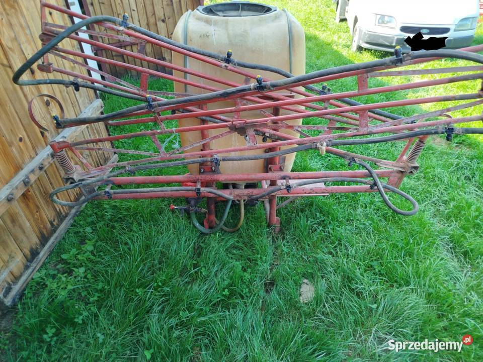 Opryskiwacz do ciągnika