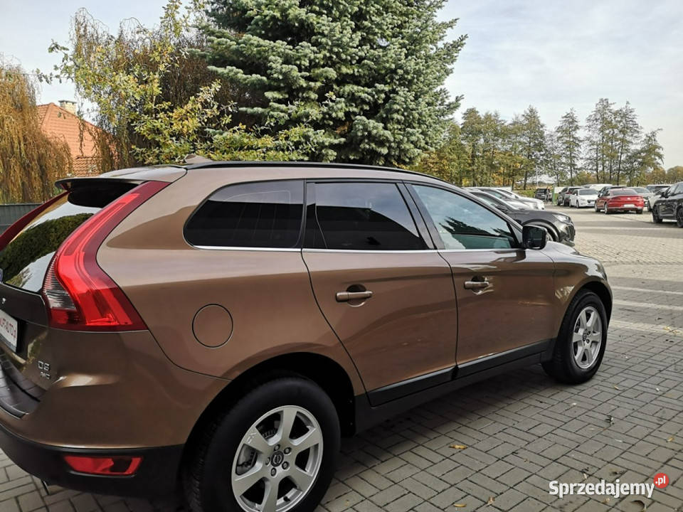 Volvo XC 60 24 D 163 Klimatr Parktr Tempomat lakier metallic Strzegom