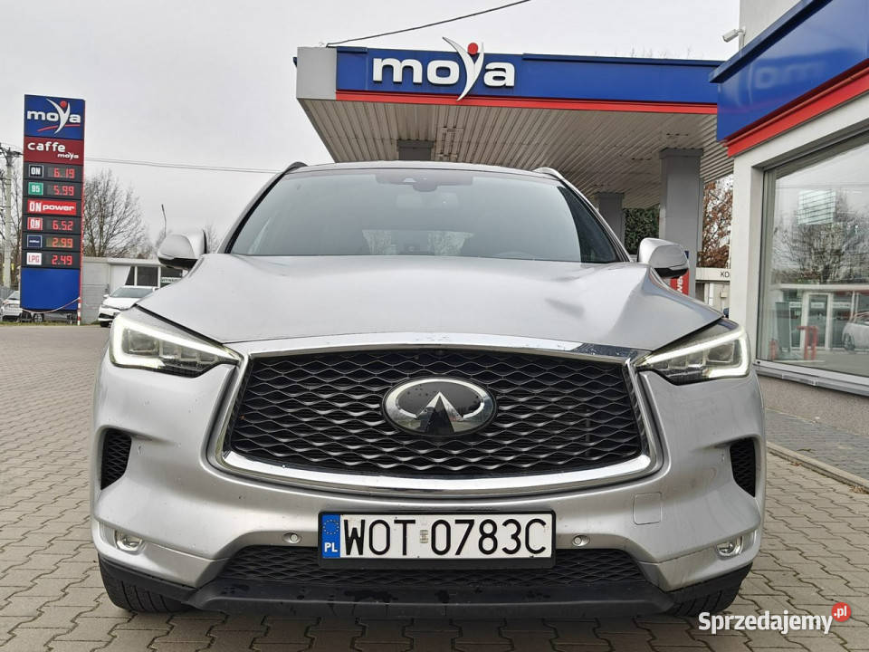 Infiniti QX50 wielofunkcyjna kierownica Motoryzacja