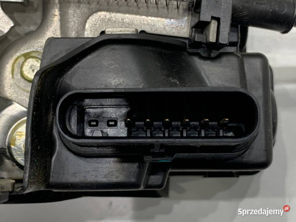 ZAMEK DRZWI PRAWY PRZÓD VOLVO S90 II