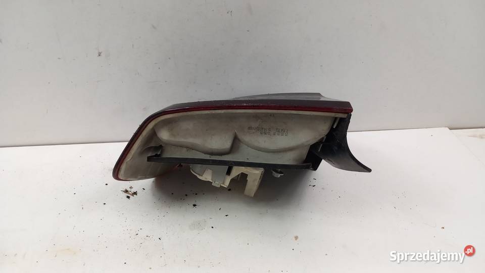 BMW E90 LIFT SEDAN LAMPA TYŁ LEWA LED Zbierkowo sprzedam