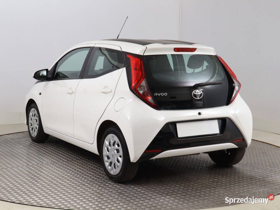 Toyota Aygo 10 VVTi ESP dolnośląskie Bielany Wrocławskie