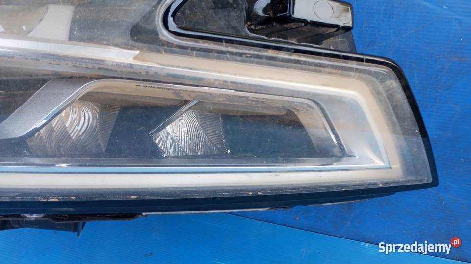 8V0941033C LAMPA LEWY PRZÓD EU FULL LED AUDI A3 Części samochodowe