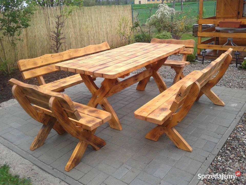 Piękny komplet ogrodowy