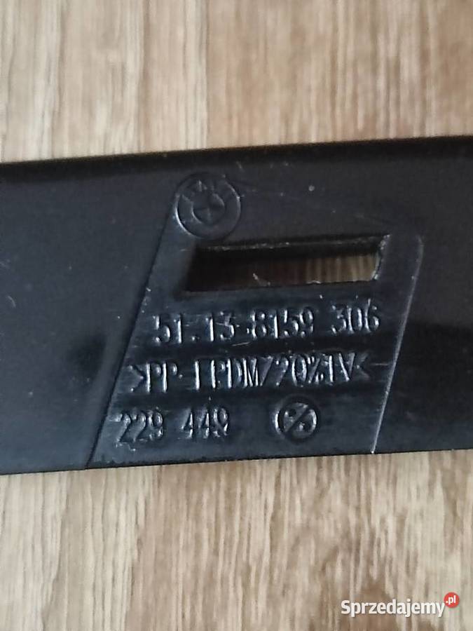 Listwy pod lampy hokeje BMW e39 black sapphire Rok produkcji 2003 Pozostałe Wapiennik sprzedam