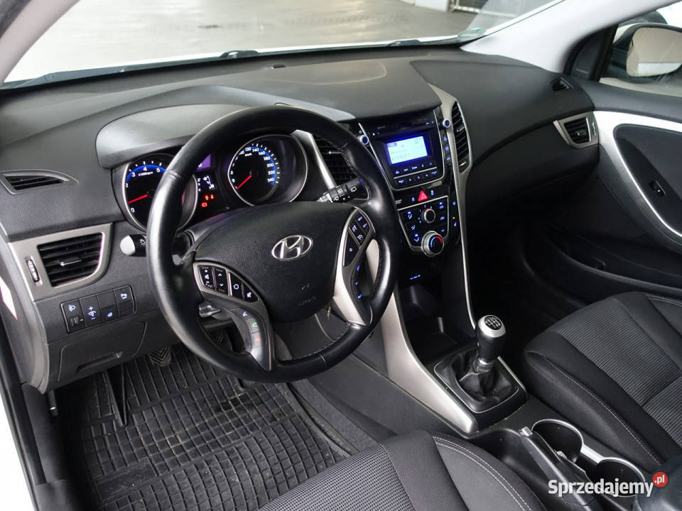 Hyundai i30 14 elektryczne lusterka