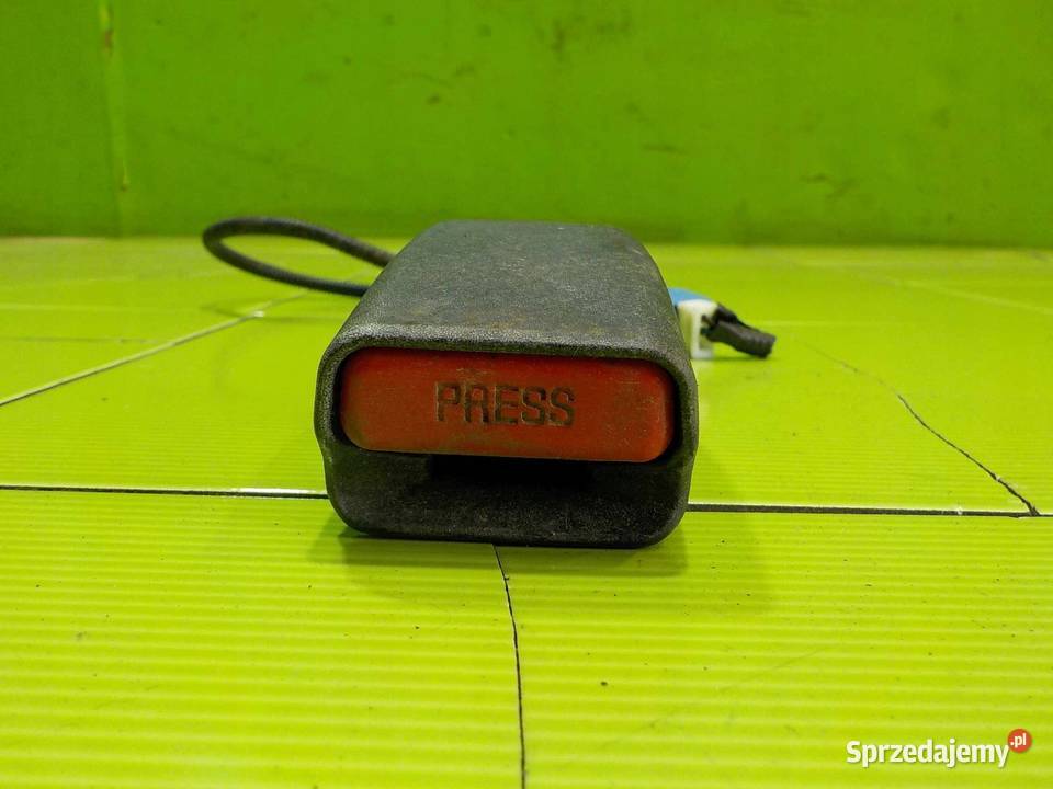 HONDA CIVIC IX 12r zapinka pasa lewa przod